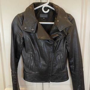 Aritzia Mackage Leather Jacket size xs